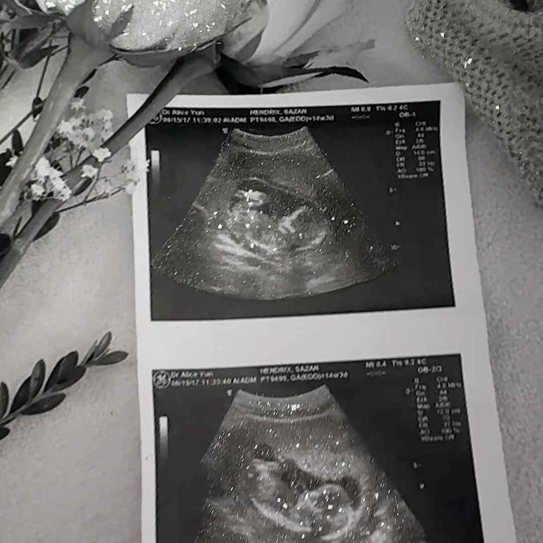 Signature Sparkling Glitter Photo Keepsake